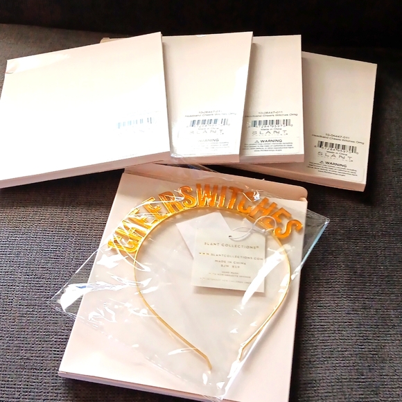 Lot of 5 Cheers Witches Headbands - Picture 1 of 4